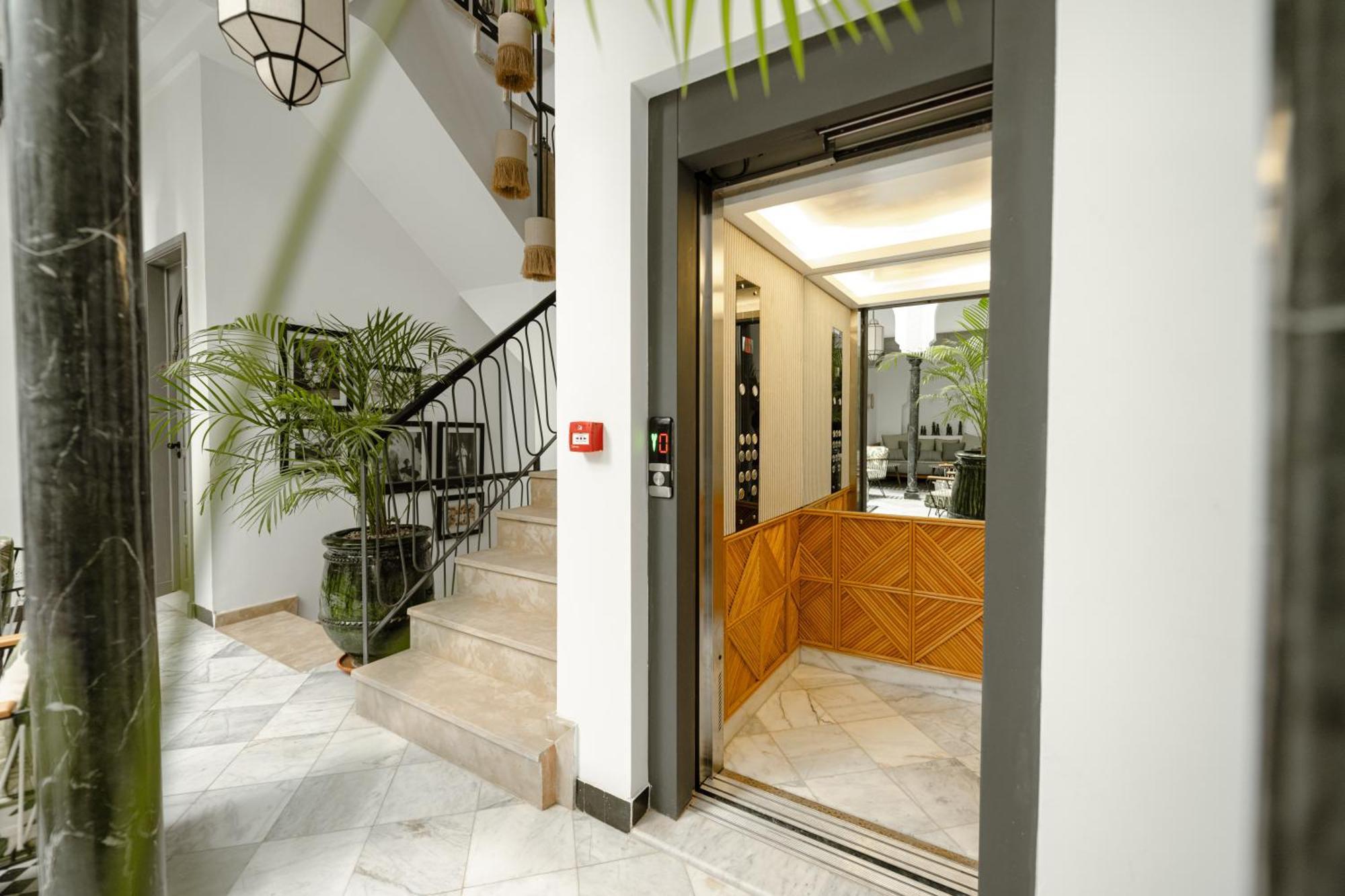 Door Janna Hotel Marrakesh Exterior photo